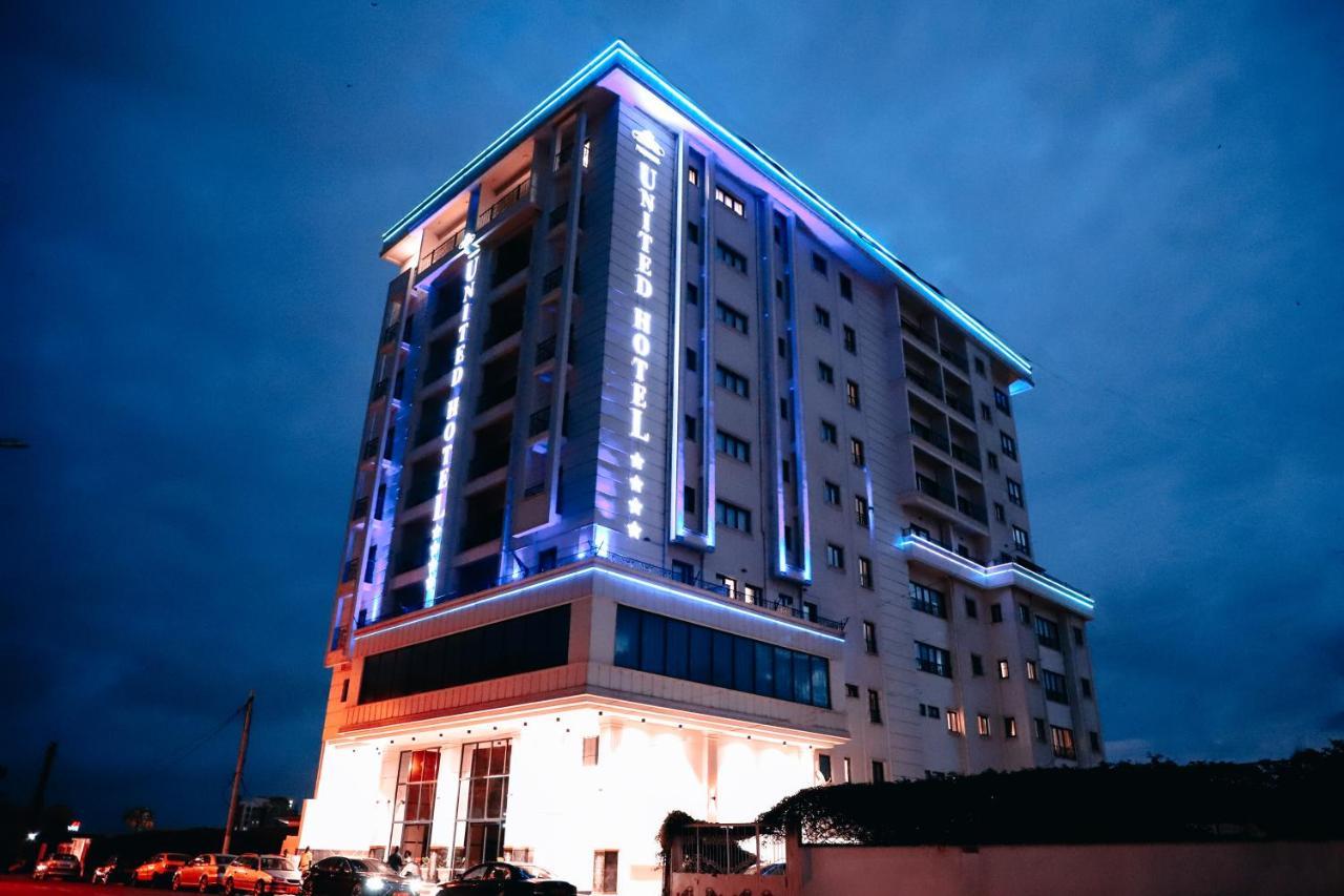 United Hotel International Yaoundé Zewnętrze zdjęcie