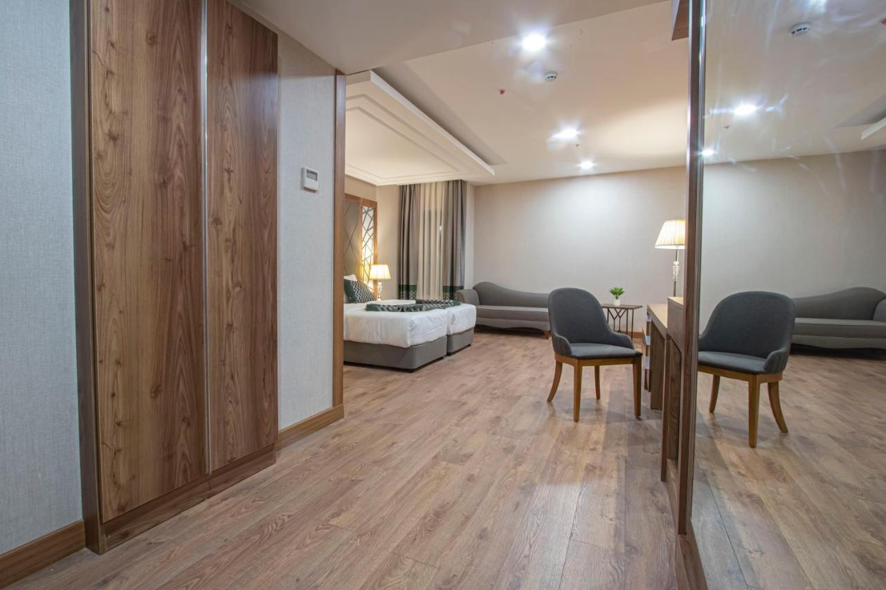 United Hotel International Yaoundé Zewnętrze zdjęcie