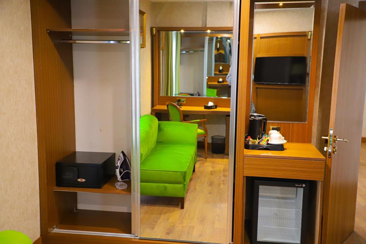 United Hotel International Yaoundé Zewnętrze zdjęcie