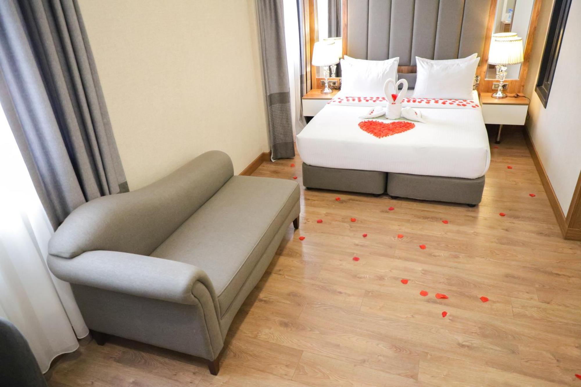 United Hotel International Yaoundé Zewnętrze zdjęcie