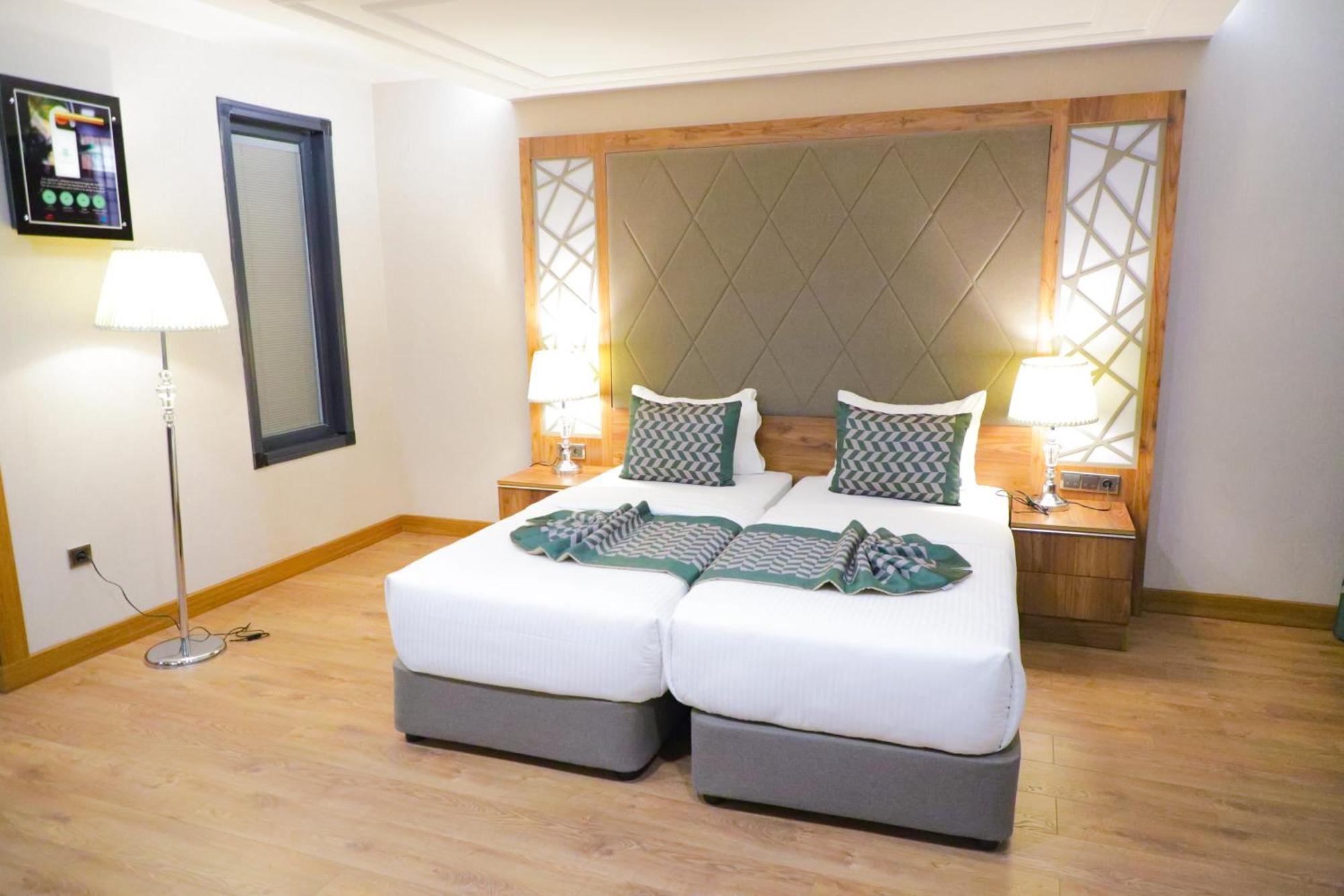 United Hotel International Yaoundé Zewnętrze zdjęcie