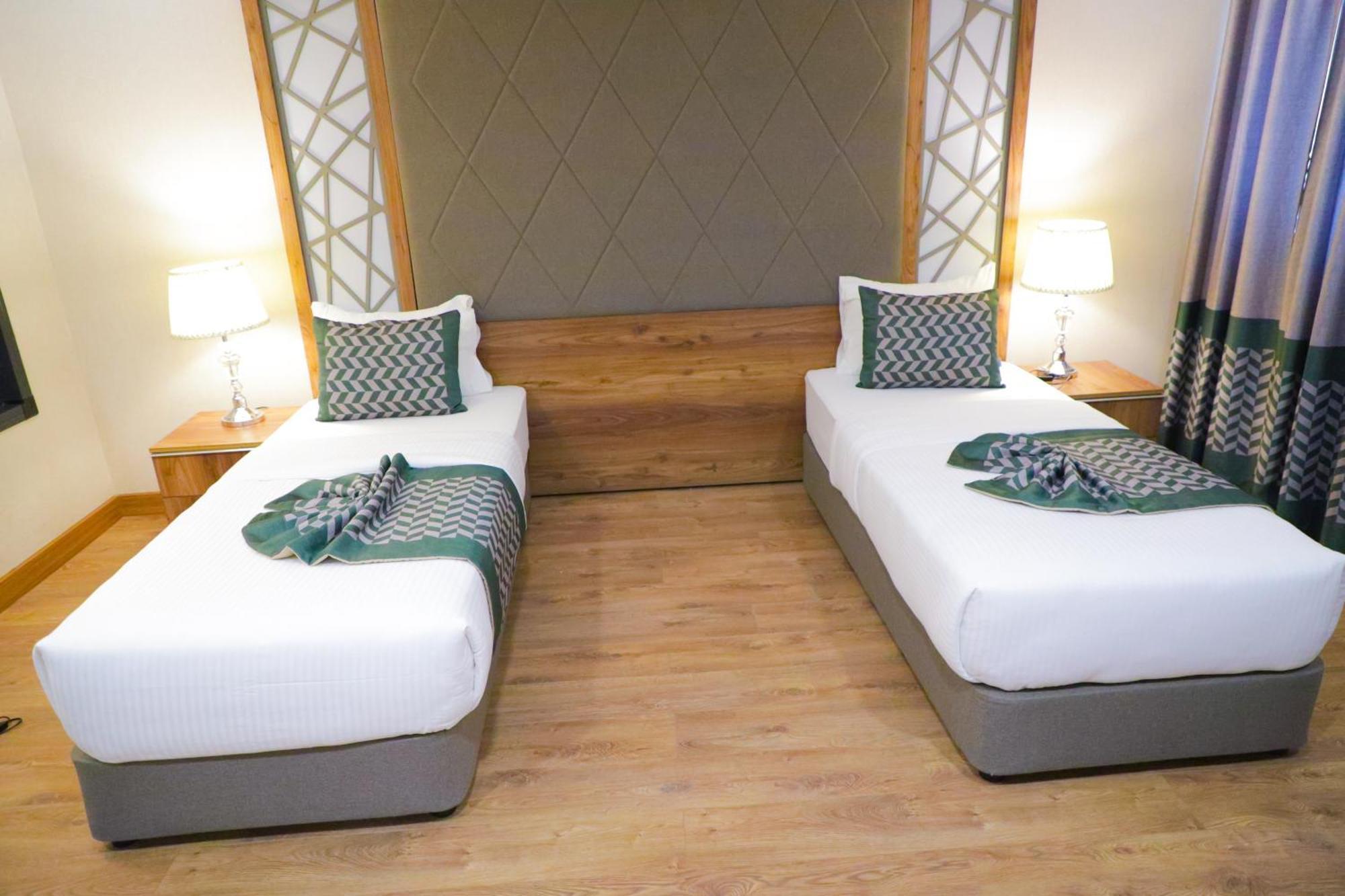 United Hotel International Yaoundé Zewnętrze zdjęcie